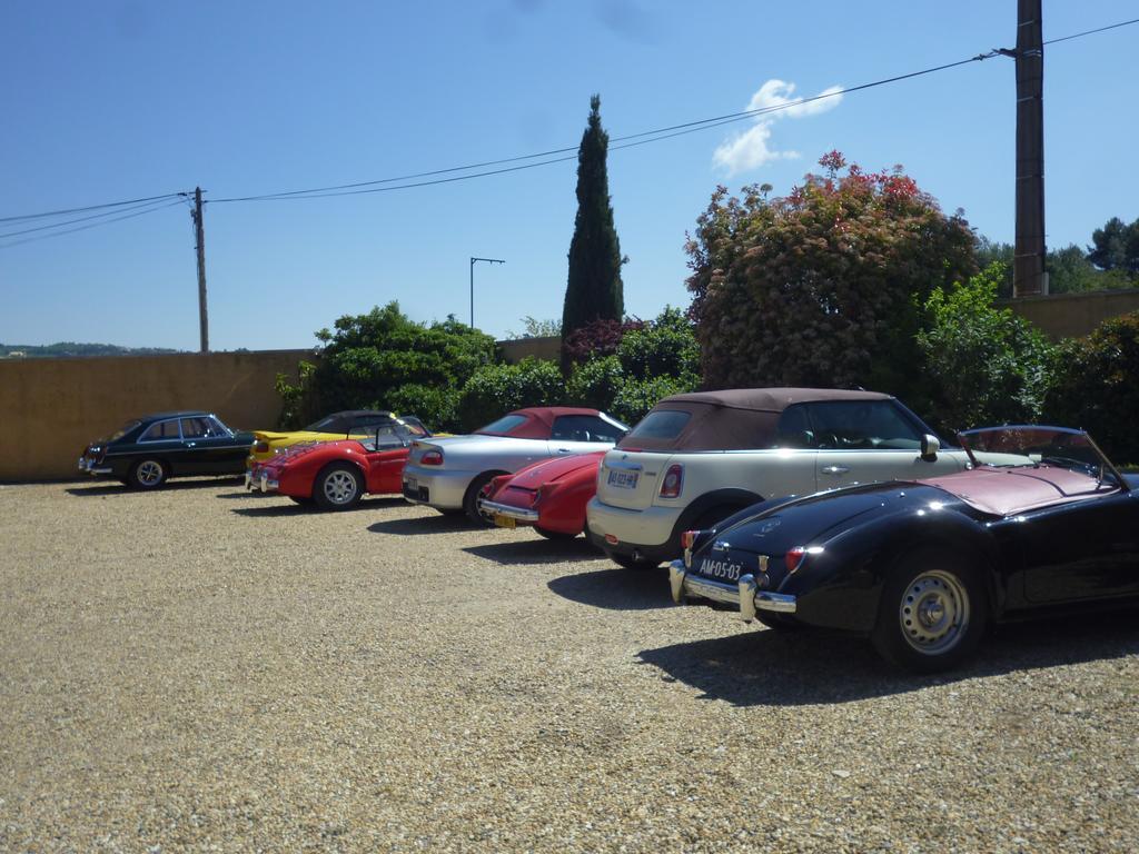 Logis Hotel Le Manoir & Lounge Apt Exterior foto